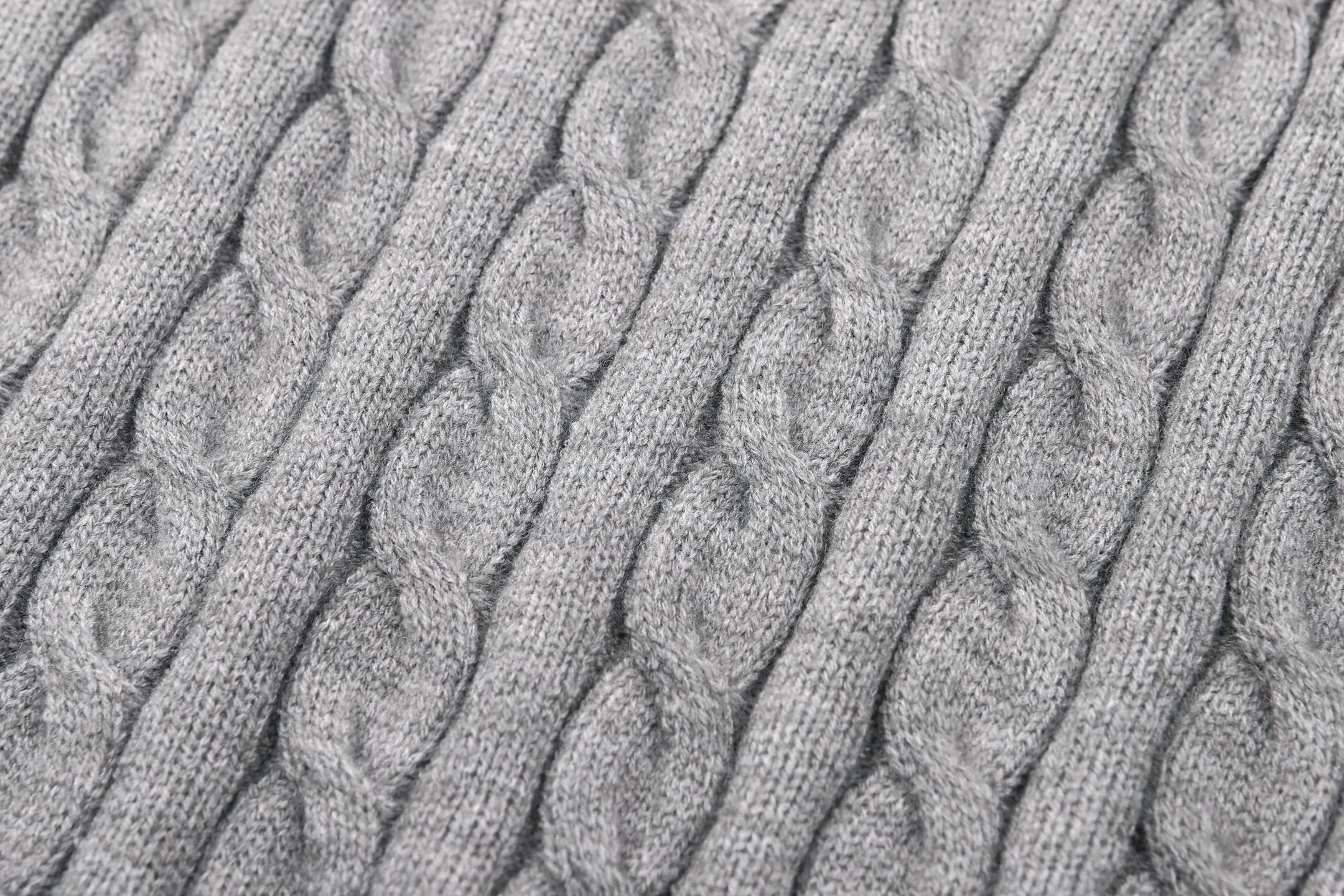 zp version [exclusive supply] Ralph Lauren 23FW embroidered logo thick twist knitted sweater. Authentic purchased and developed 100% cotton rough twist wool. Used Japanese imported (Shima Seiki) 7-knitting machine. Imported embroidery. Wool enzyme washing. Fitted version. Size: S M L